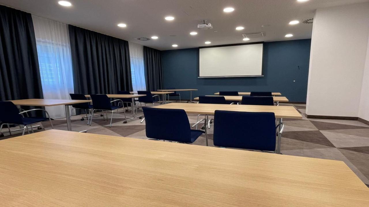 Holiday Inn Express - Sindelfingen By Ihg المظهر الخارجي الصورة