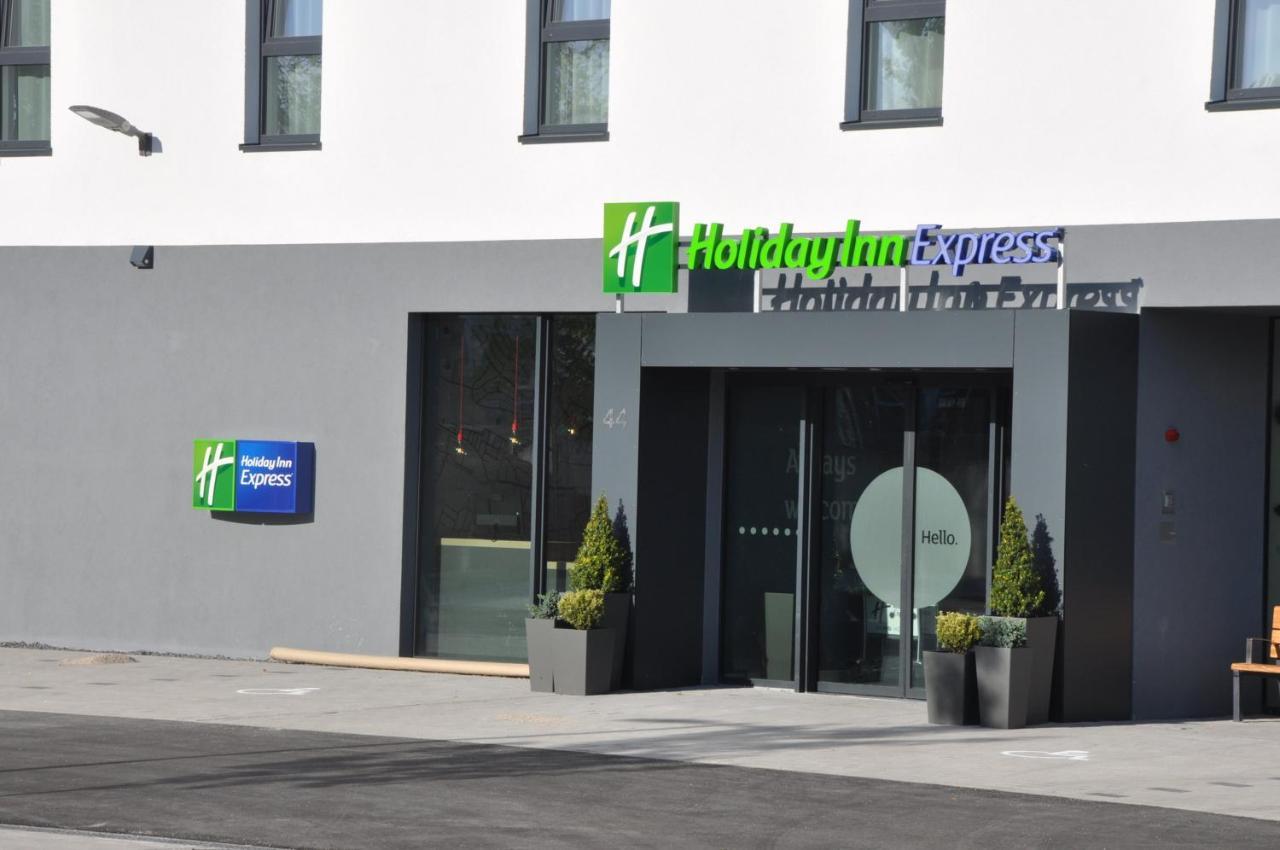Holiday Inn Express - Sindelfingen By Ihg المظهر الخارجي الصورة